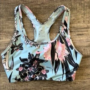 Nike sports bra